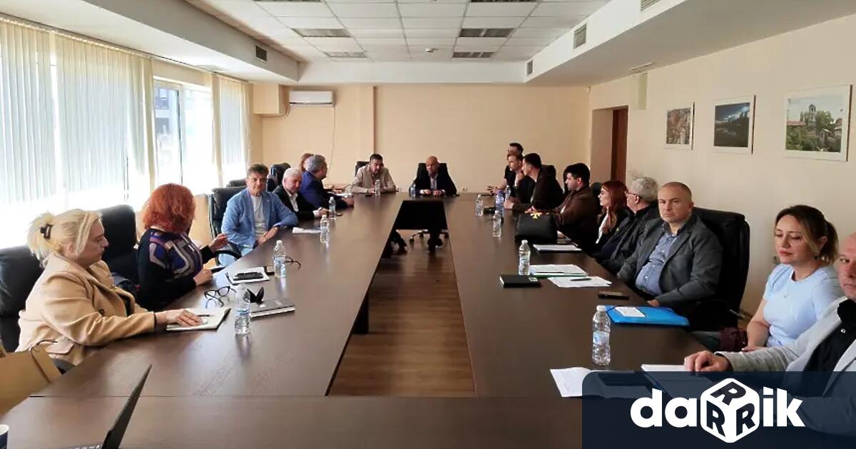 Извънредна сесия на ОбС за автогарите на Пловдив