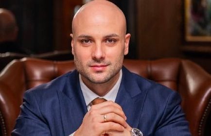 Не знам какви са новите умове…